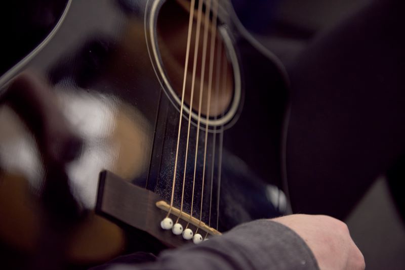 Unge Akustisk Guitar 3 Vupti 800