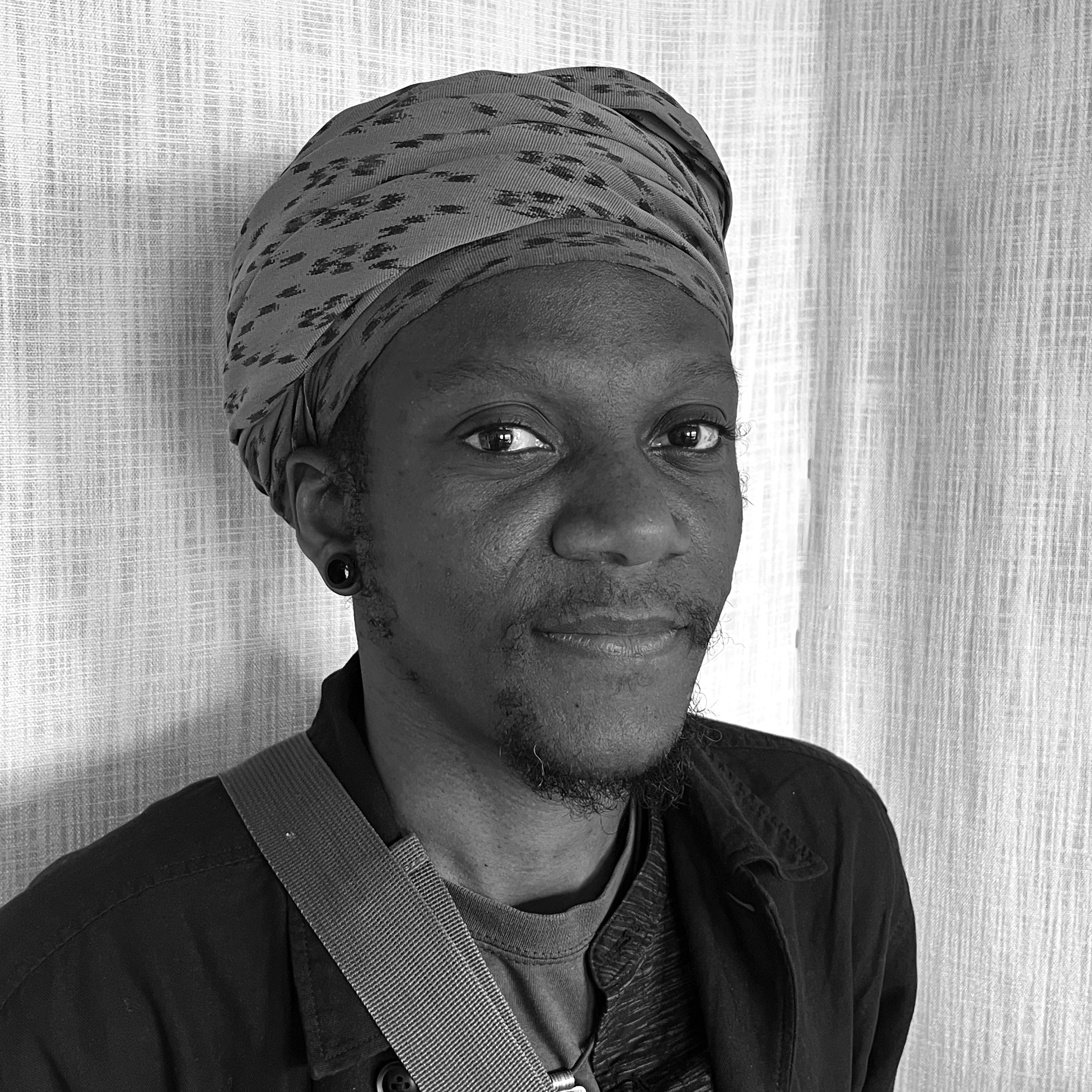 Alain Apaloo Web